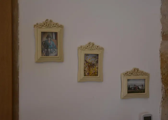 L ' Authentique Bed & Breakfast 3*